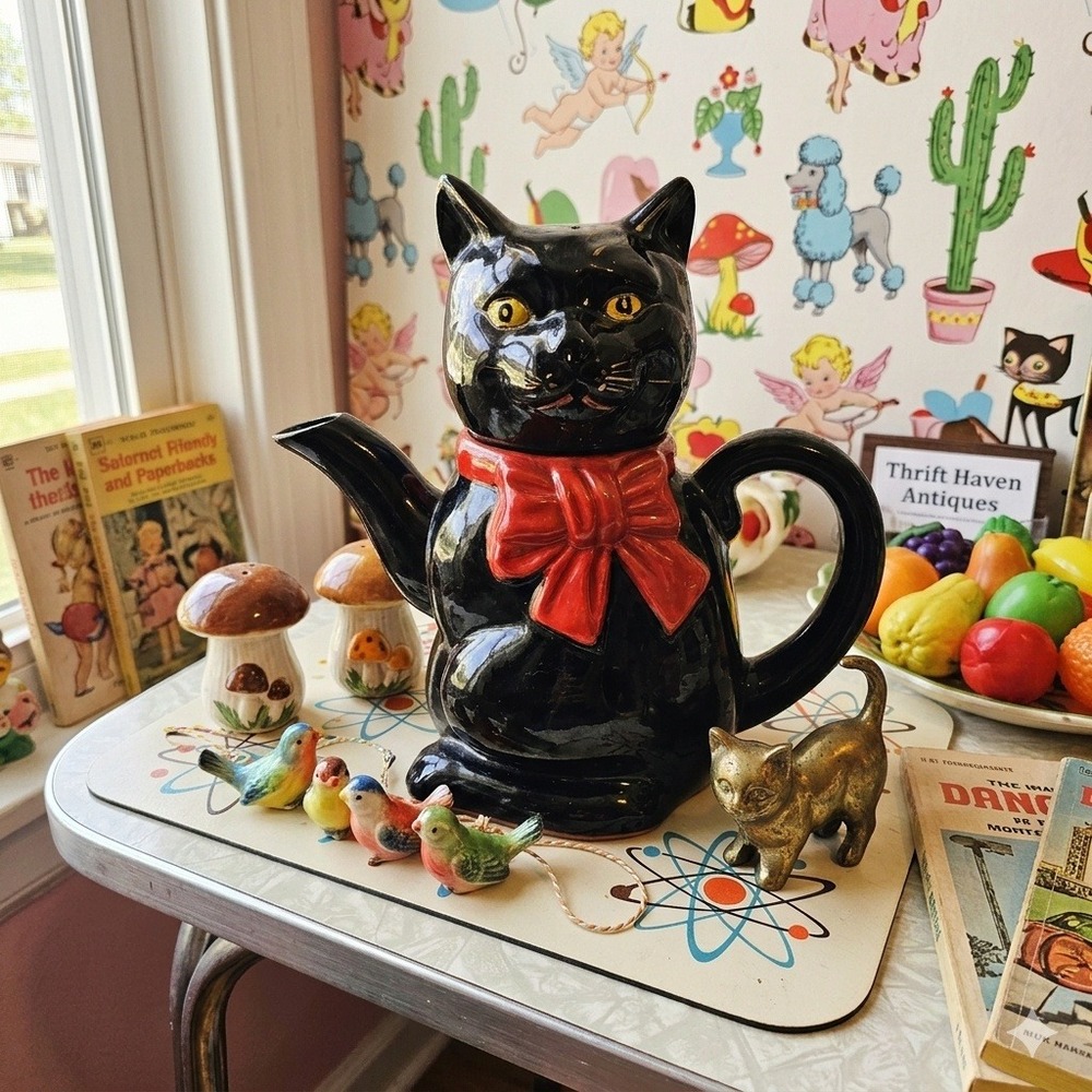 Vintage 1950s Black Cat Ceramic Teapot - Mid Century Japan Kitsch